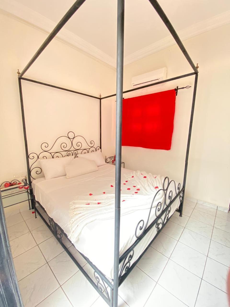 Riad Saif Piscine Palmeraie Марракеш Экстерьер фото